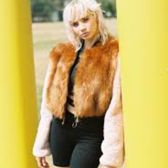 SHACI Bellfast Faux Fur Jacket Size Small - Picture 6 of 7